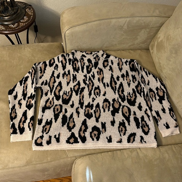 100% cashmere leopard print sweater - Picture 5 of 5